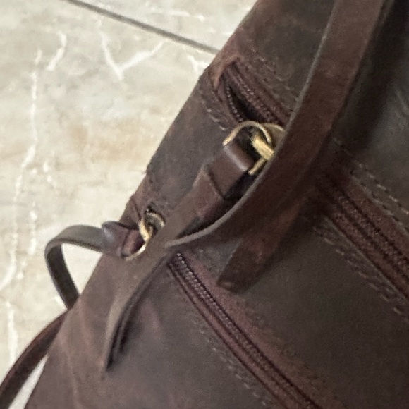 Estalon Crossbody Bag - Picture 7 of 13